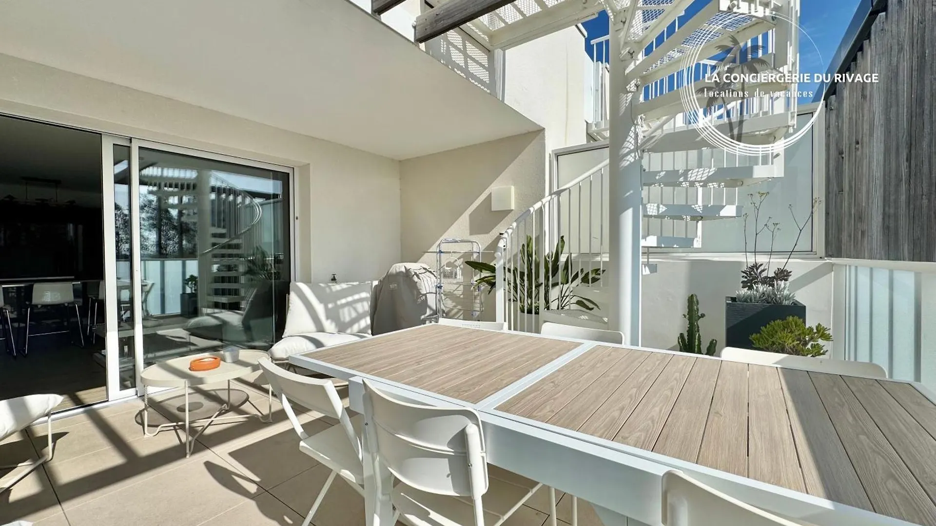 Apartment L'Horizon - Piscine - A 50M De La Plage Hyeres